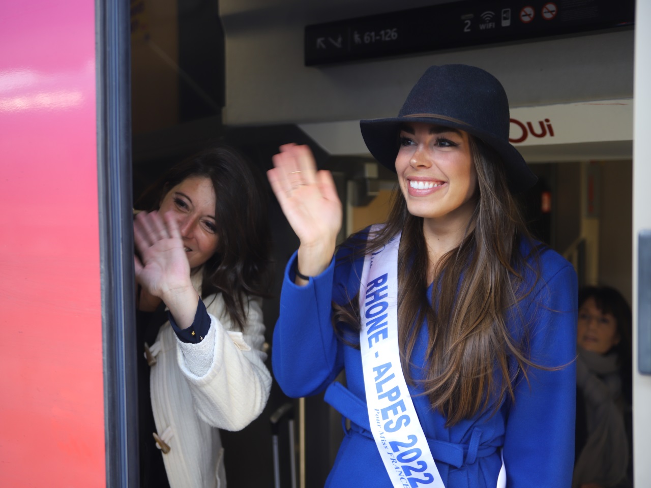 Esther Coutin Miss Rhône Alpes 2022 en route pour Miss France PHOTOS