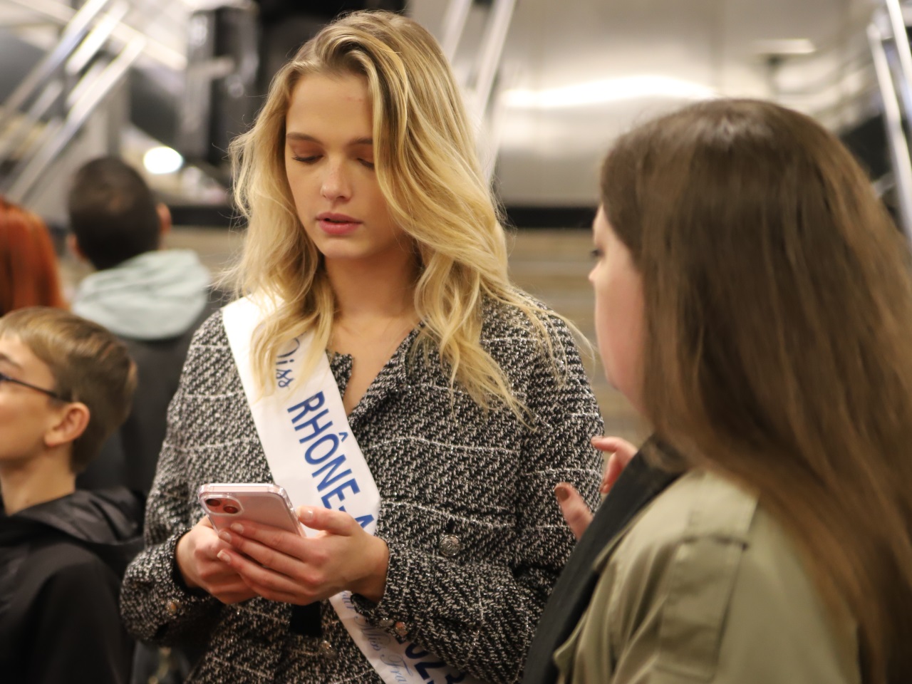 Aliz E Bidaut Miss Rh Ne Alpes En Route Pour Miss France Photos